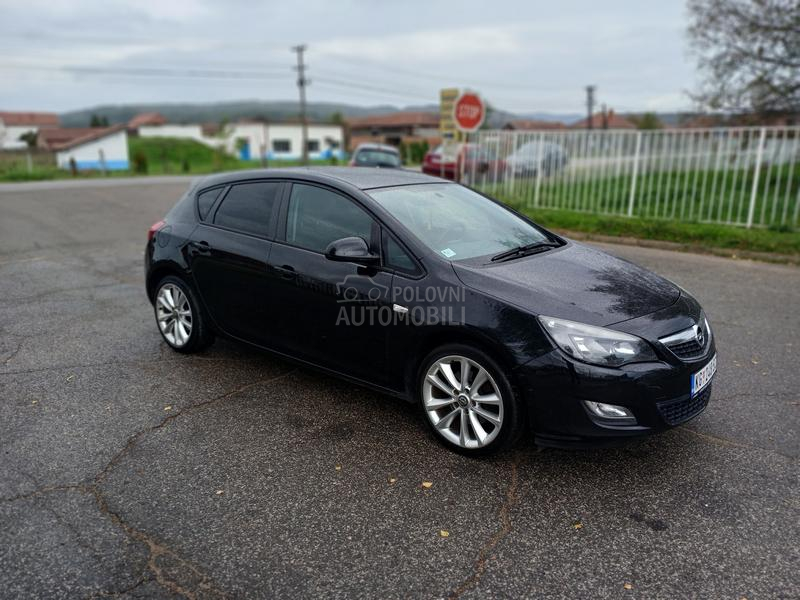 Opel Astra J 1.7.cdti