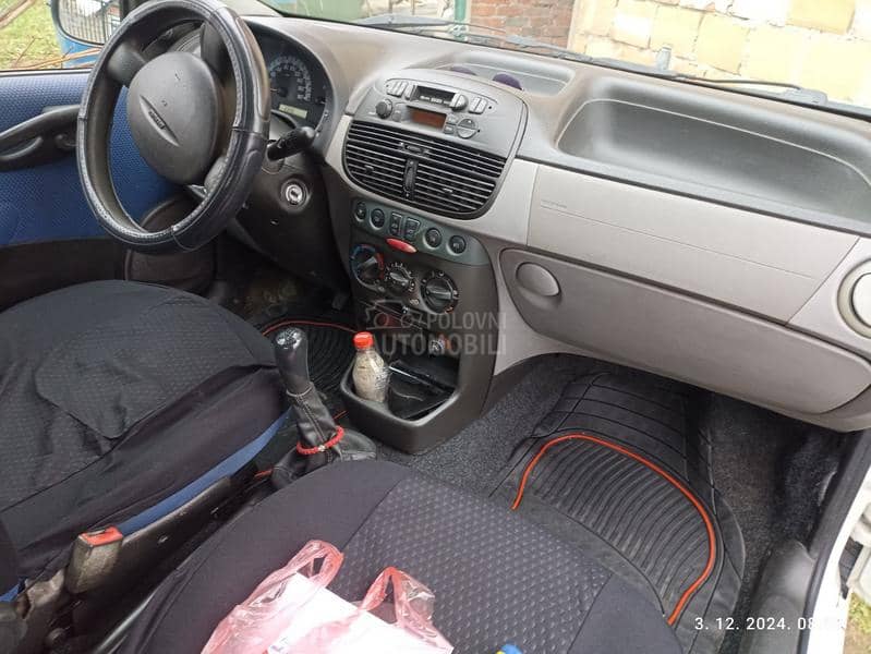 Fiat Punto 