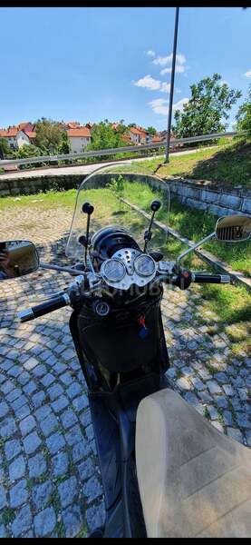 Piaggio Beverly Cruiser