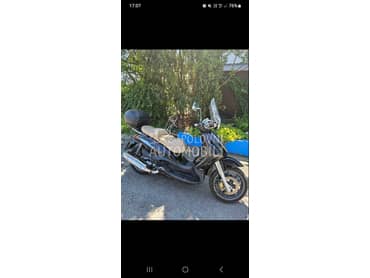Piaggio Beverly Cruiser
