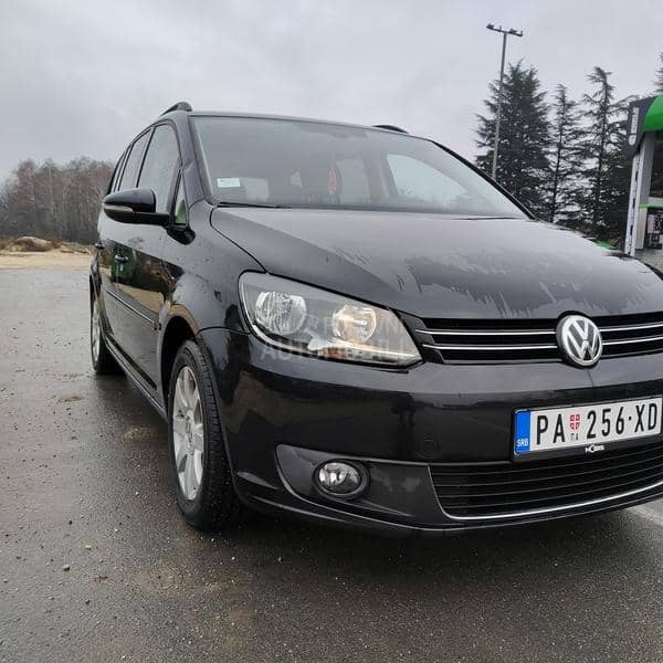 Volkswagen Touran 1.6 TDI HIGHLINE