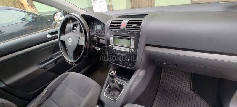 Volkswagen Golf 5 1.4