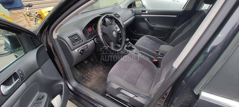 Volkswagen Golf 5 1.4