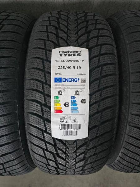 Nokian 255/35 R19 Zimska