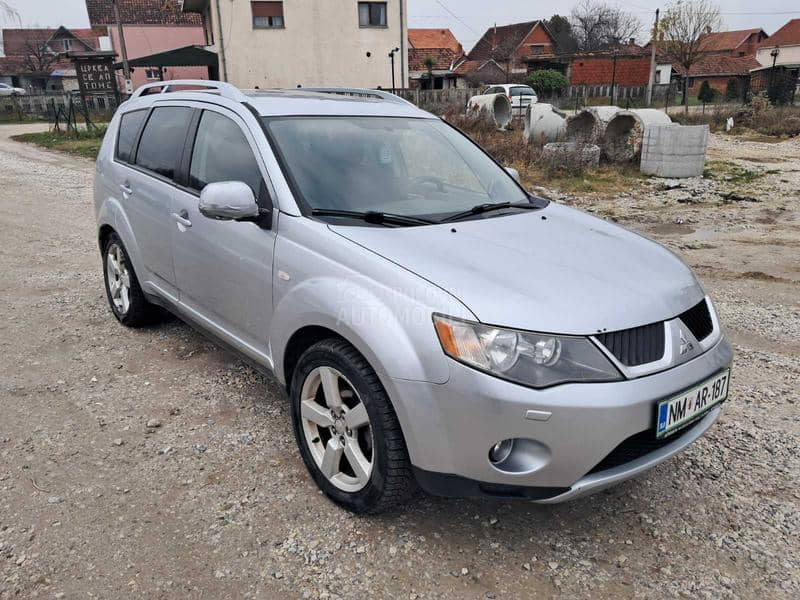 Mitsubishi Outlander 2. 0 d