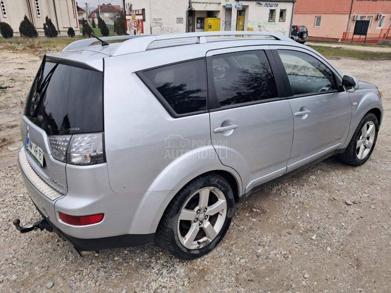 Mitsubishi Outlander 2. 0 d