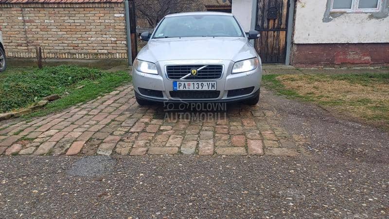 Volvo S80 D5