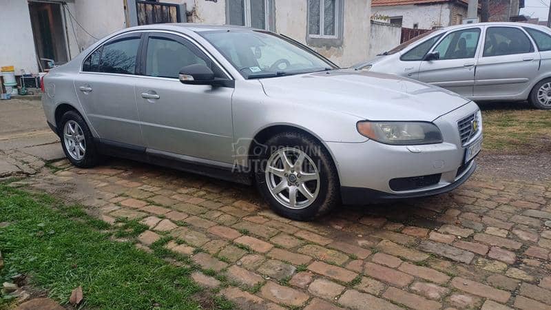 Volvo S80 D5