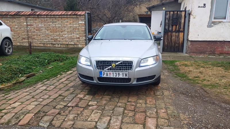 Volvo S80 D5