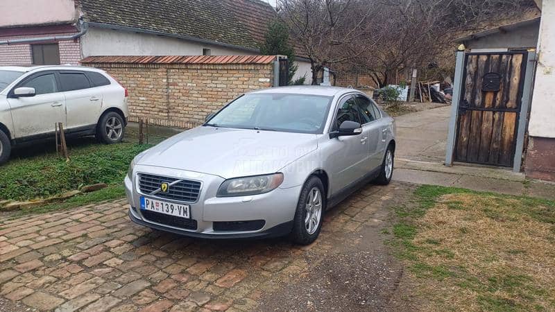 Volvo S80 D5