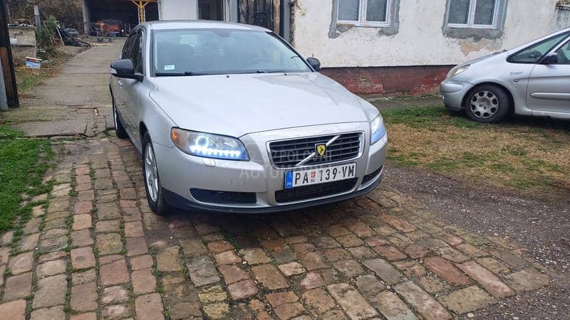 Volvo S80 D5