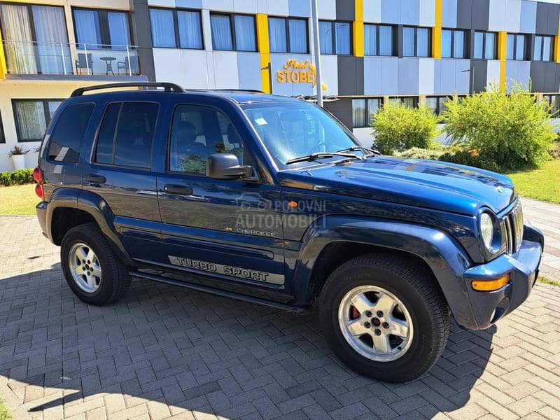 Jeep Liberty 2.8 CRDI Limit Edit