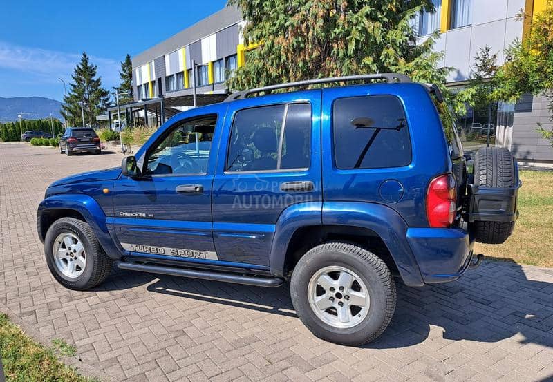 Jeep Liberty 2.8 CRDI Limit Edit