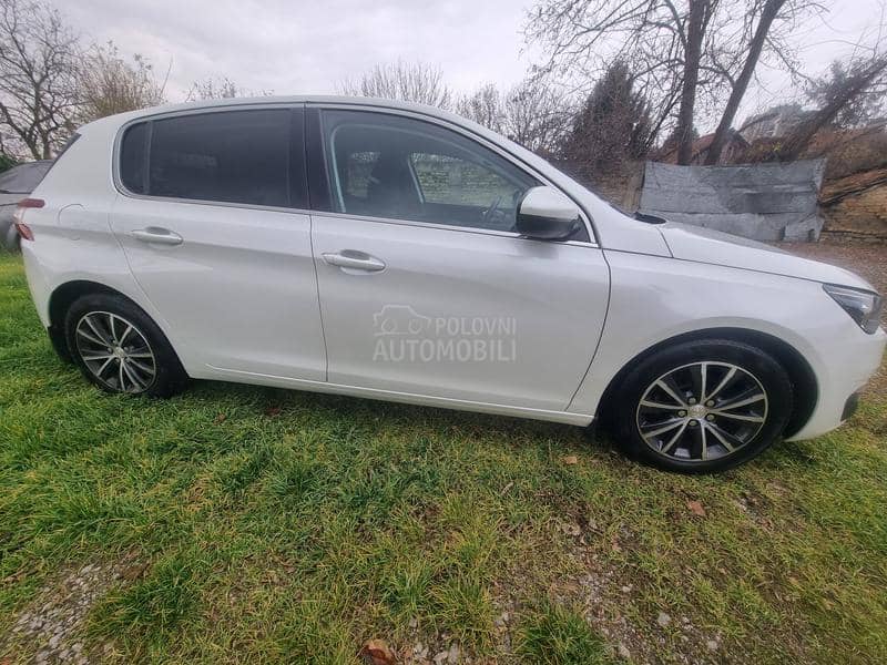 Peugeot 308 1.6 hdi