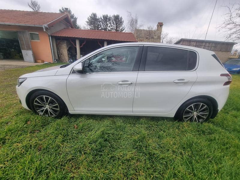 Peugeot 308 1.6 hdi