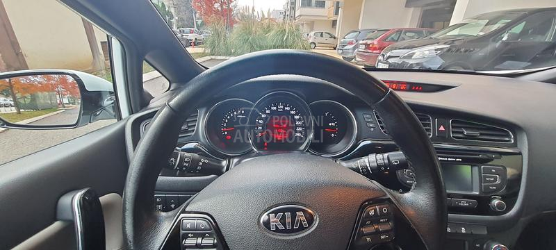 Kia pro_cee`d 1.6 LX