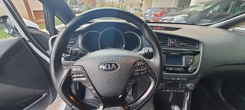 Kia pro_cee`d 1.6 LX