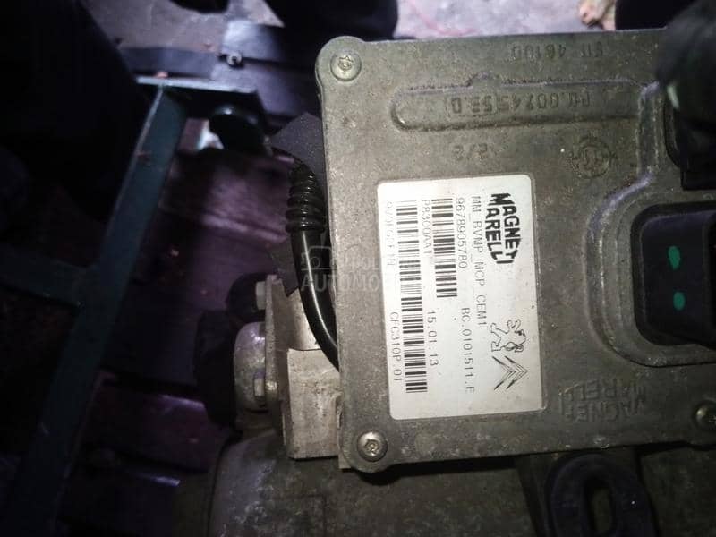 robot menjac 6 brzina