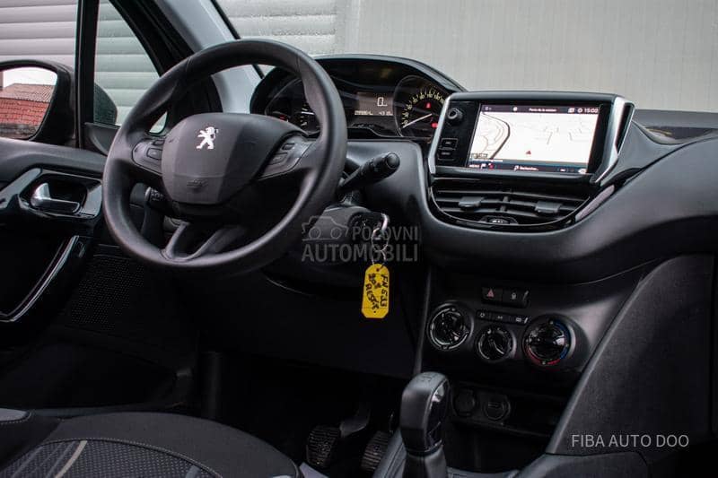 Peugeot 208 1.5 hdi ALU