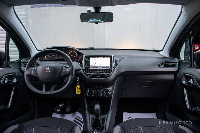 Peugeot 208 1.5 hdi ALU