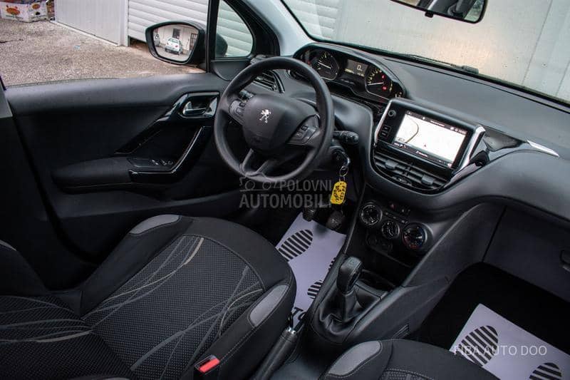 Peugeot 208 1.5 hdi ALU