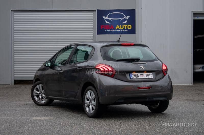 Peugeot 208 1.5 hdi ALU