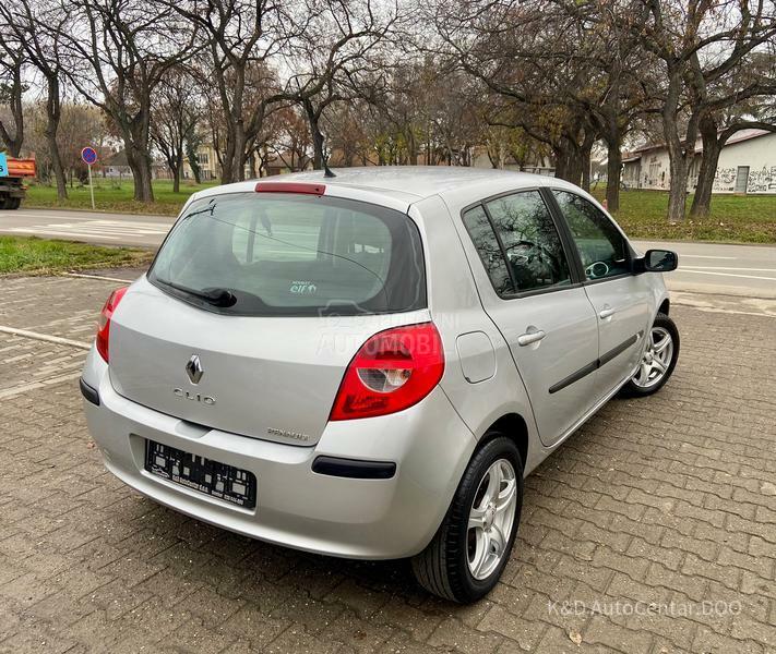 Renault Clio 1.6