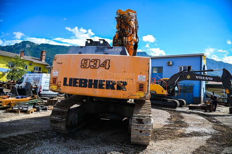 Liebherr R934T