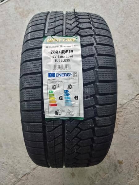 Westlake 255/35 R19 Zimska