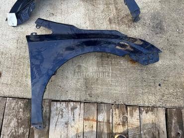 Desno krilo za Toyota Avensis od 2009. do 2012. god.