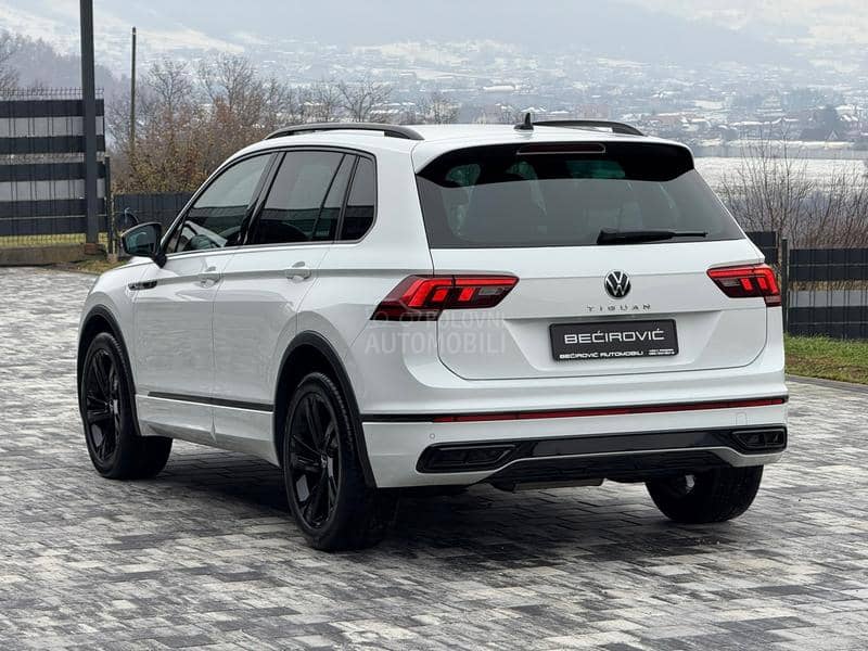 Volkswagen Tiguan R LINE IQ DSG BLACK