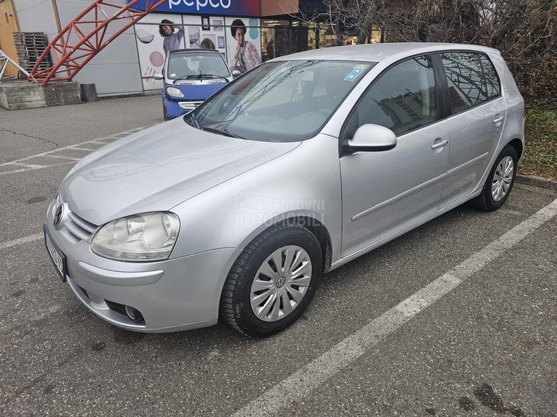 Volkswagen Golf 5 2.0 tdi