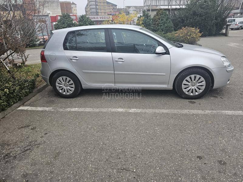 Volkswagen Golf 5 2.0 tdi