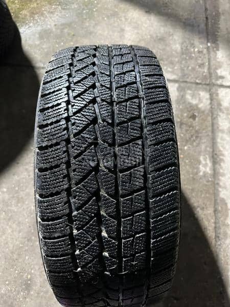 Windpower 225/45 R17 Zimska