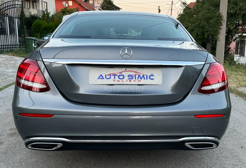 Mercedes Benz E 200 AVANTGARDE 9G-TRON