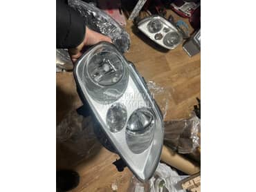 Far za Volkswagen Touran, Caddy od 2004. do 2009. god.