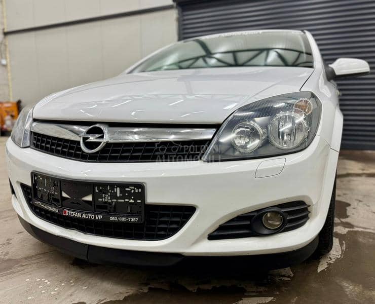 Opel Astra H 1.4 GTC