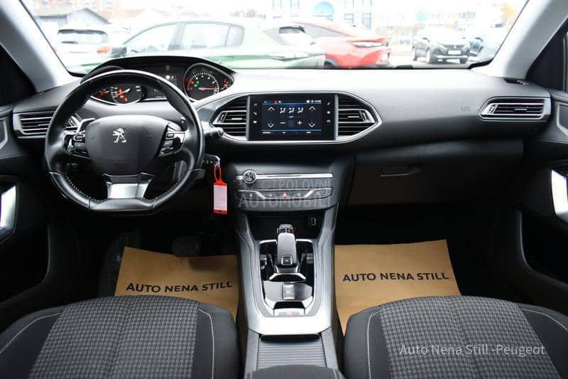 Peugeot 308 1.2 SW AT