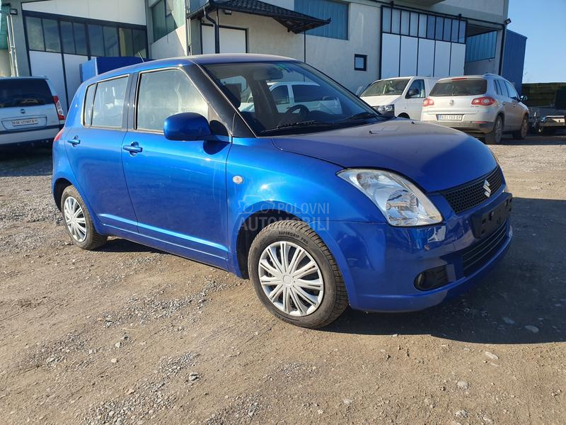 Suzuki Swift 1.3  4WD CH