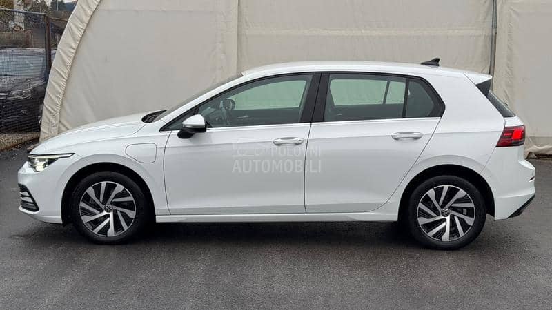 Volkswagen Golf 8 E HYBRID Highline