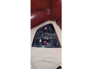 oktavia desni stop 2009 za Škoda Octavia