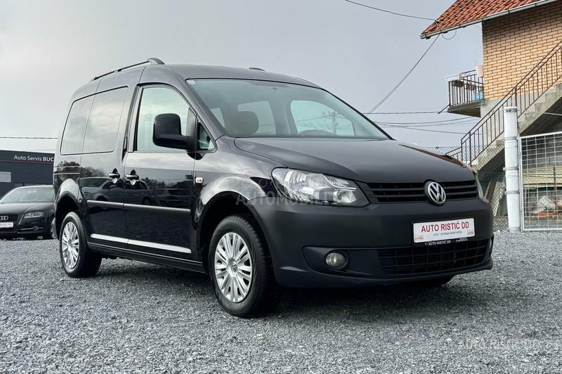 Volkswagen Caddy LIFE  NA-VI  T O P