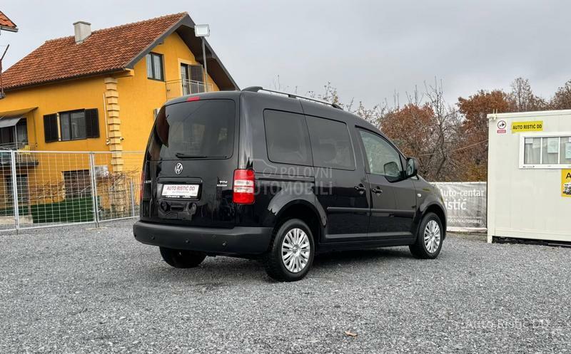 Volkswagen Caddy LIFE  NA-VI  T O P