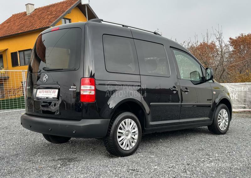 Volkswagen Caddy LIFE  NA-VI  T O P