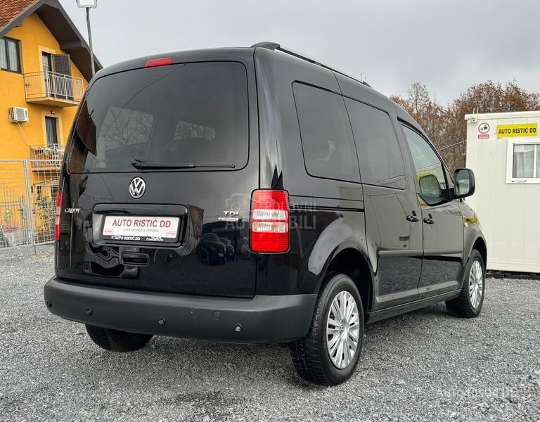 Volkswagen Caddy LIFE  NA-VI  T O P