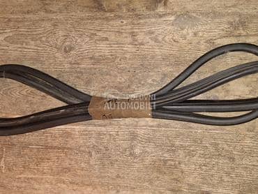 keder prednji desni za 3v za Peugeot 206