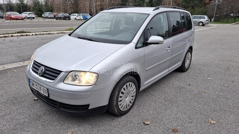 Volkswagen Touran 