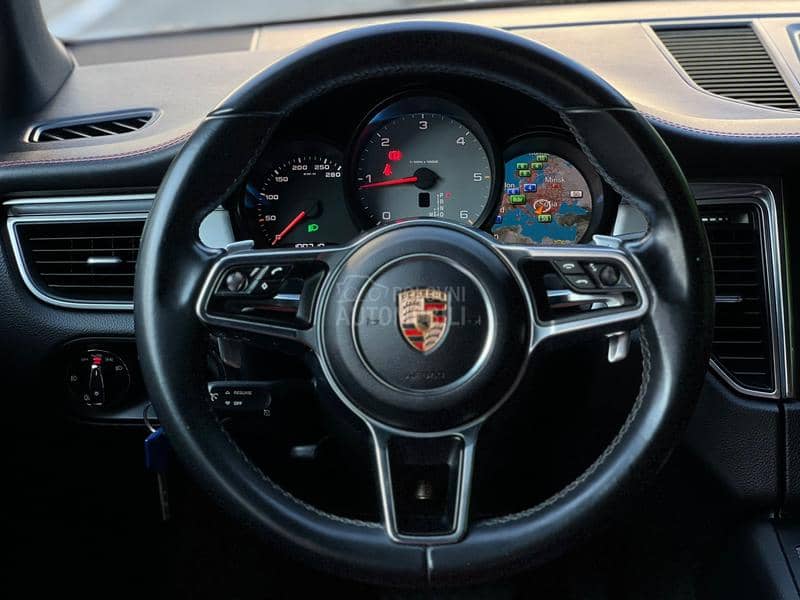 Porsche Macan MACAN S