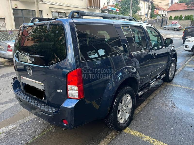 Nissan Pathfinder 2.5dci, aut.