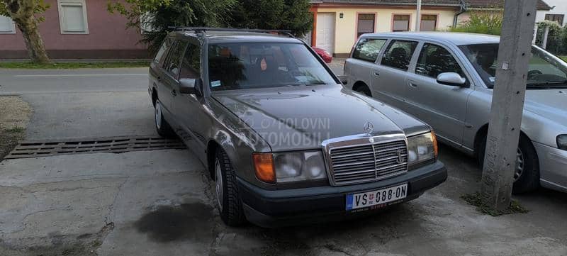 Mercedes Benz E 250 